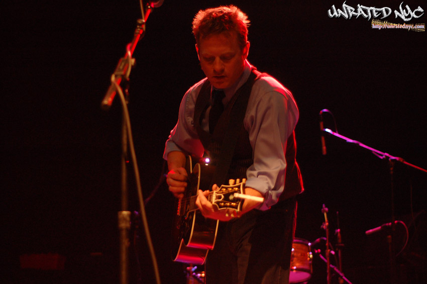 Jace Everett @ The Blender Theater (Gramercy), NYC [Photo by Sam Frank (c) 2009 UnRated NYC]