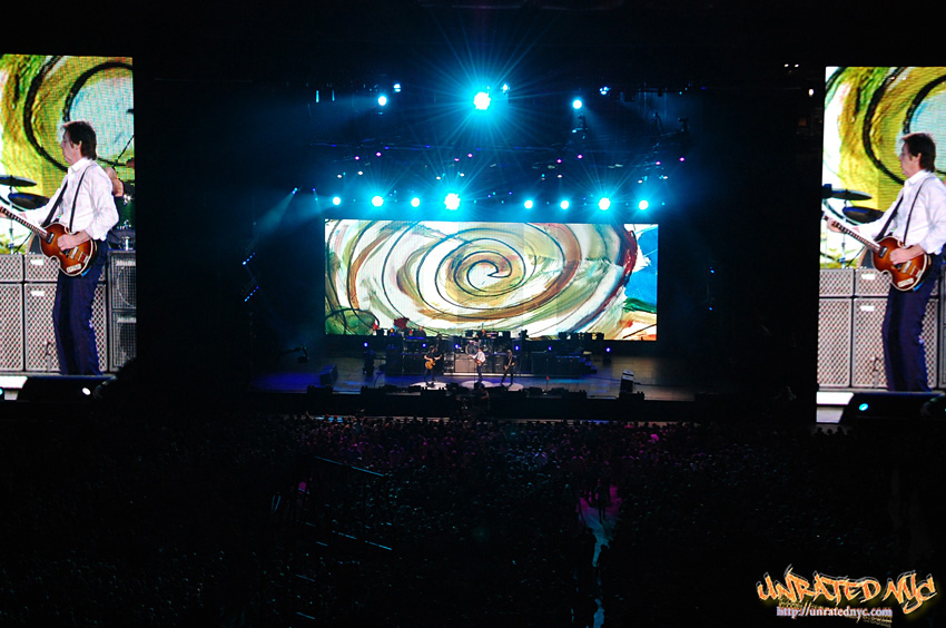 Paul McCartney @ Citi Field, NYC [Photo by Sam Frank (c) 2009]