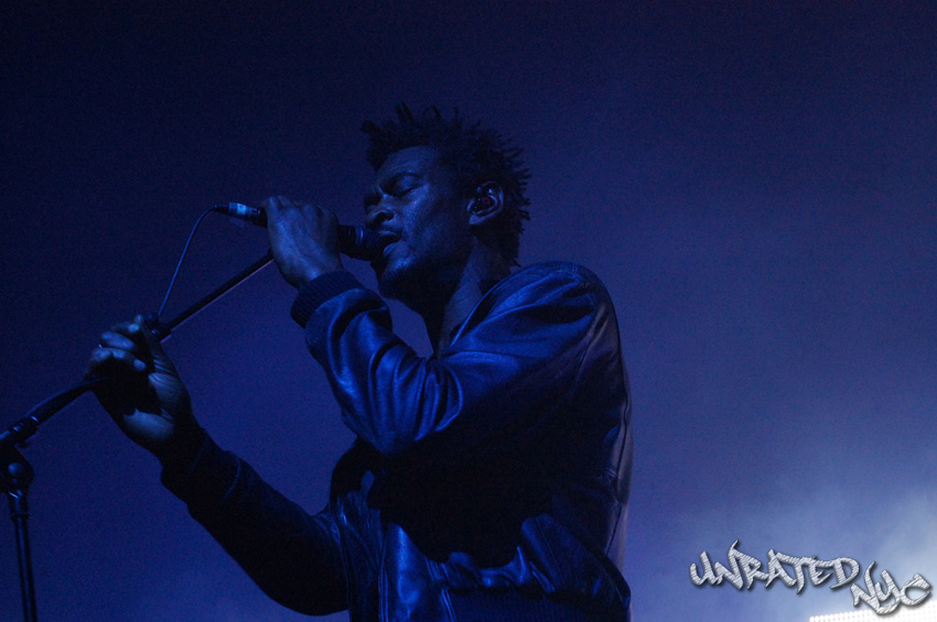 Massive Attack @ Terminal 5, NYC [Photo by Sam Frank (c) 2010 UnRated NYC]