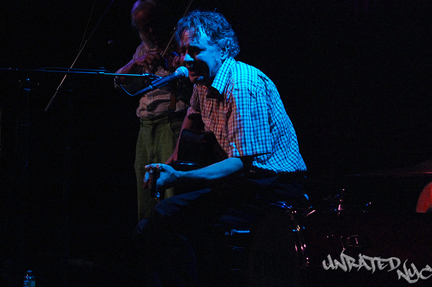 Mark Olson @ Joe’s Pub, NYC [9/24/10] [Photo by Sam Frank (c) 2010 UnRated NYC]
