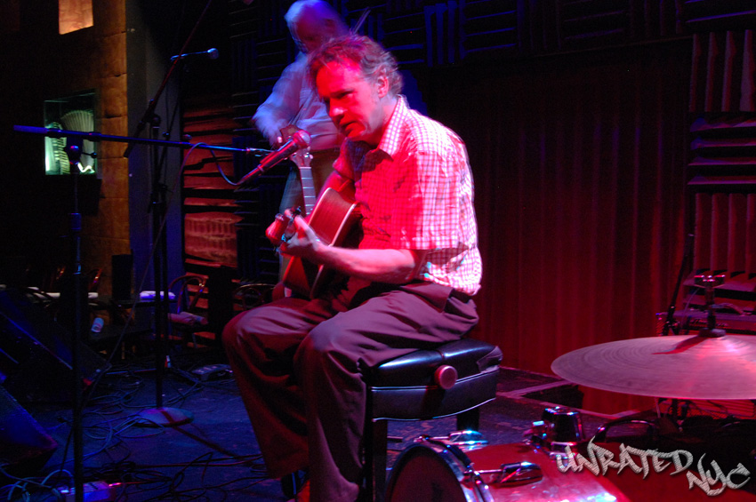 Mark Olson @ Joe’s Pub, NYC [9/24/10] [Photo by Sam Frank (c) 2010 UnRated NYC]