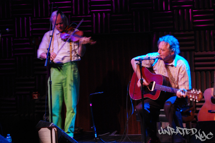 Mark Olson @ Joe’s Pub, NYC [9/24/10] [Photo by Sam Frank (c) 2010 UnRated NYC]