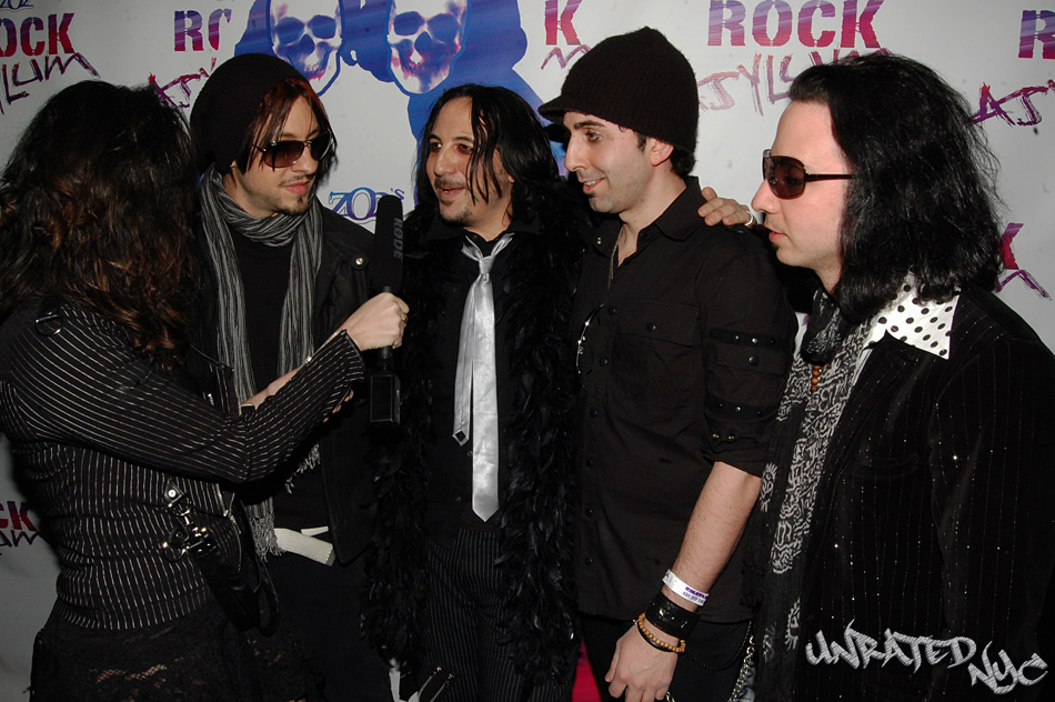 redcarpet_26_sweetcyan